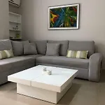 Mali I Robit Beachfront Lägenhet Golem (Tirana)