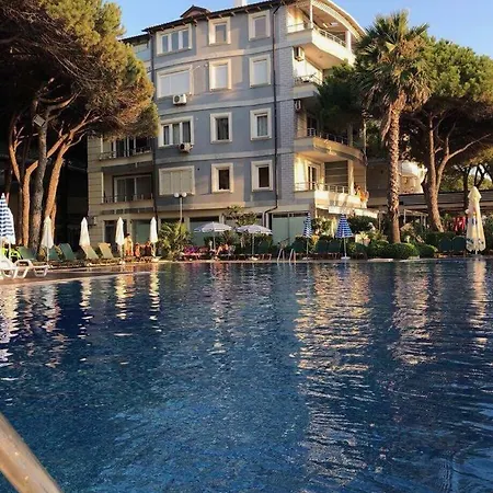 Apartament Mali I Robit Beachfront *