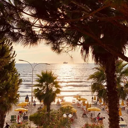 Apartment Mali I Robit Beachfront *