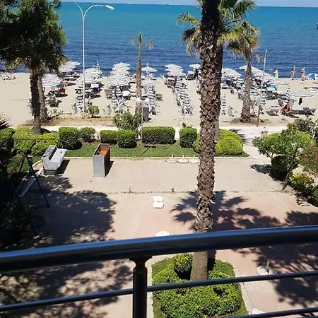 Mali I Robit Beachfront * Golem (Tirana)