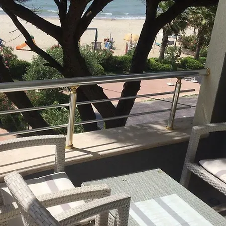 Apartment Mali I Robit Beachfront Golem (Tirana)