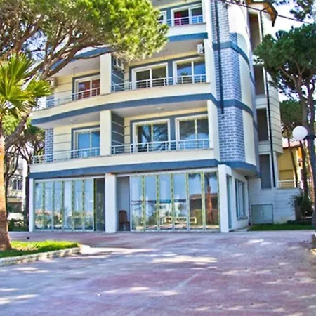 Apartment Mali I Robit Beachfront Golem (Tirana)