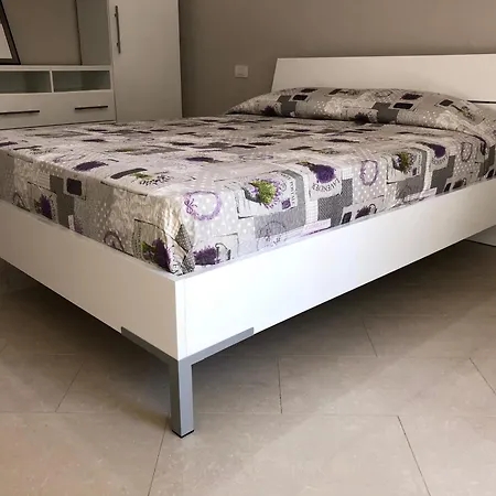 Mali I Robit Beachfront Apartment Golem (Tirana)